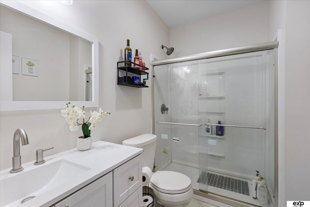 12109 S 204 Avenue, Gretna, NE 68028