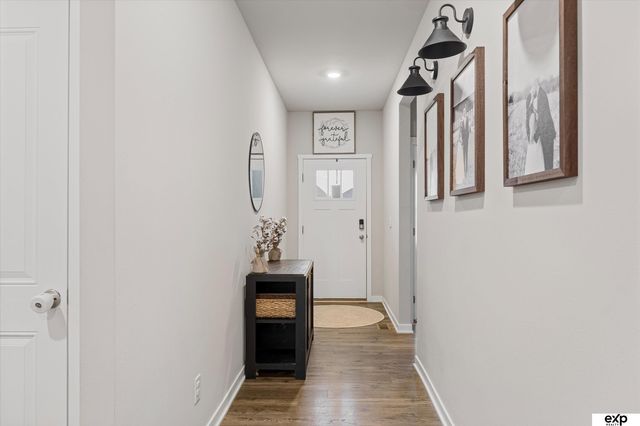 12109 S 204 Avenue, Gretna, NE 68028