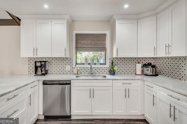 151 Suburban Drive NE, Kennesaw, GA 30144