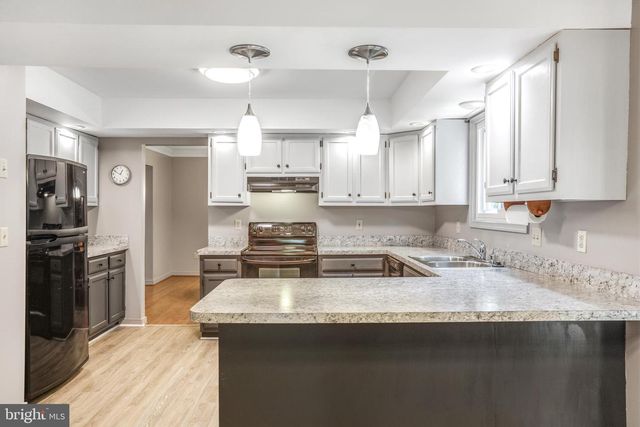 2158 SEBASTIAN RD, Fredericksburg, VA 22405