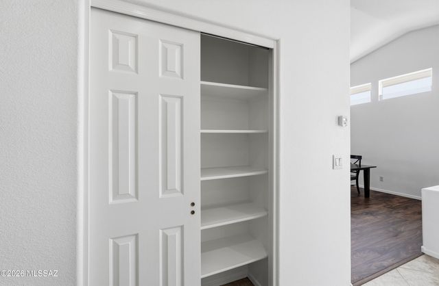 1563 N Rush Creek Court, Green Valley, AZ 85614