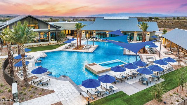 1563 N Rush Creek Court, Green Valley, AZ 85614