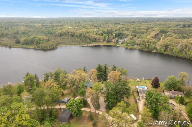 875 Bruce Drive, Middleville, MI 49333