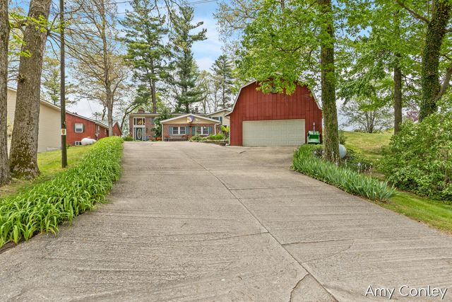 875 Bruce Drive, Middleville, MI 49333