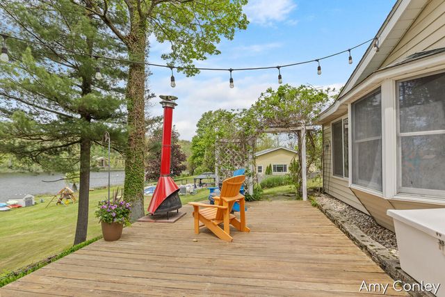 875 Bruce Drive, Middleville, MI 49333