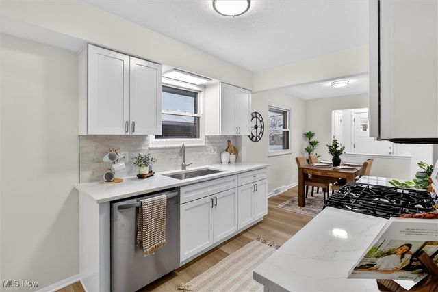 5239 E 102nd Street, Garfield Heights, OH 44125