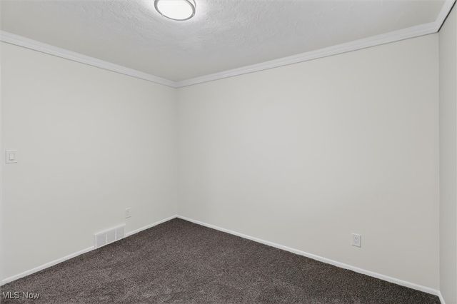 5239 E 102nd Street, Garfield Heights, OH 44125