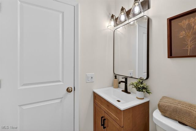 5239 E 102nd Street, Garfield Heights, OH 44125