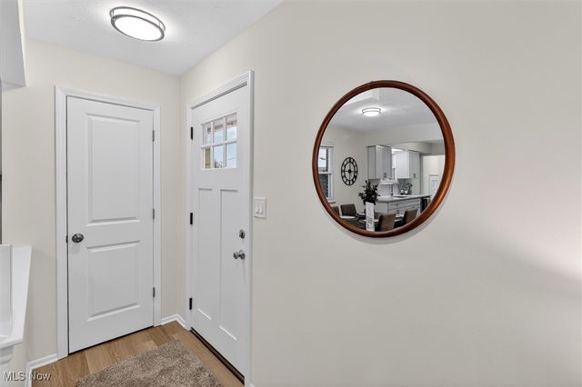 5239 E 102nd Street, Garfield Heights, OH 44125