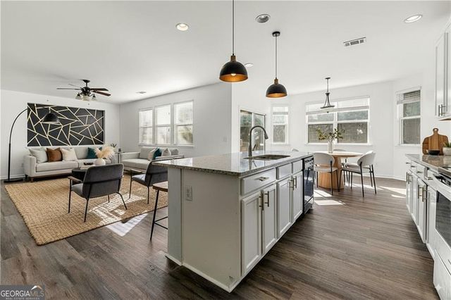 1183 Lanier Springs Drive, Buford, GA 30518