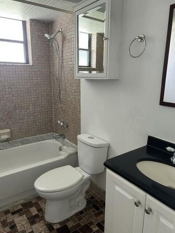 12447 Westhampton Circle, Wellington, FL 33414