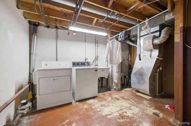 1097 Kirts Blvd A, Troy, MI 48084