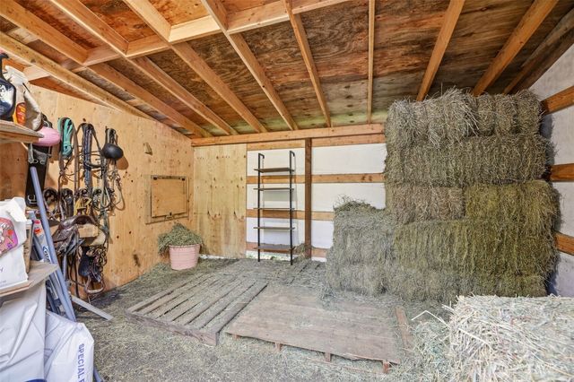 19410 Jim Creek Rd, Arlington, WA 98223
