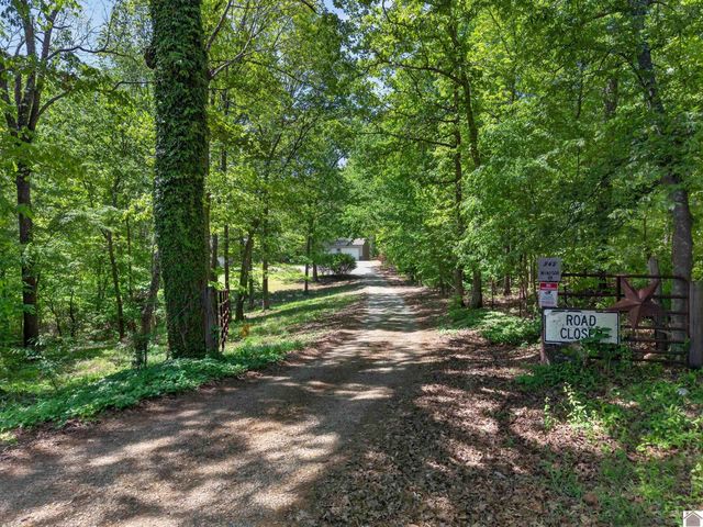 362 Windsor Drive, Calvert City, KY 42029