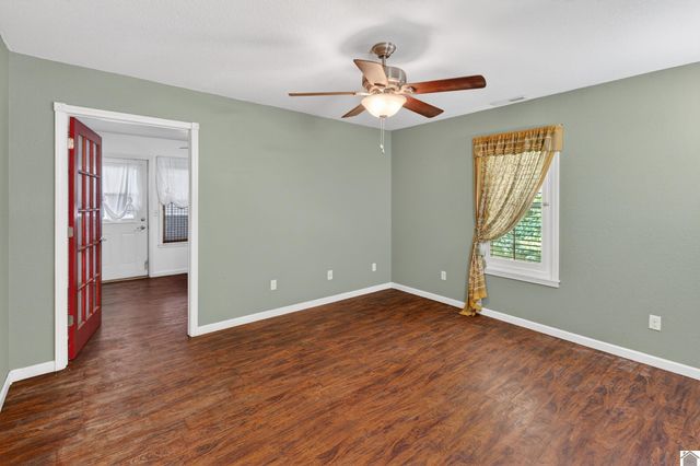 362 Windsor Drive, Calvert City, KY 42029