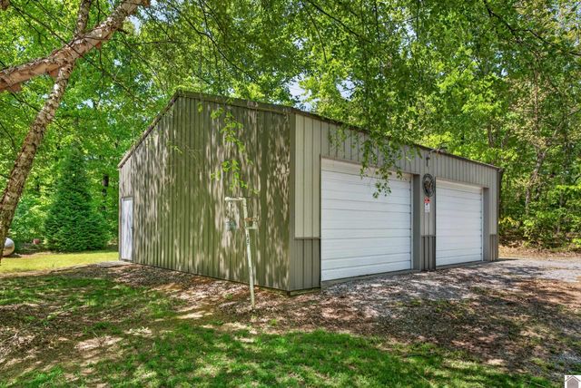 362 Windsor Drive, Calvert City, KY 42029