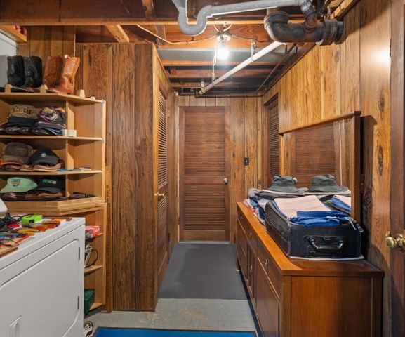 704 Amherst Avenue, Ann Arbor, MI 48105