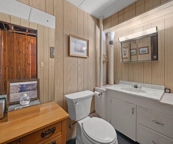 704 Amherst Avenue, Ann Arbor, MI 48105