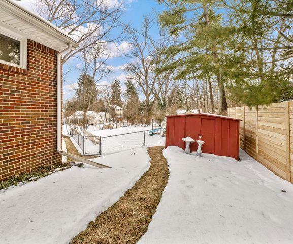 704 Amherst Avenue, Ann Arbor, MI 48105