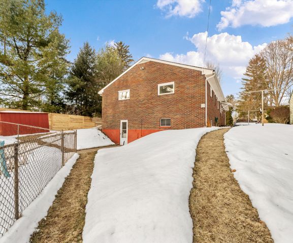 704 Amherst Avenue, Ann Arbor, MI 48105