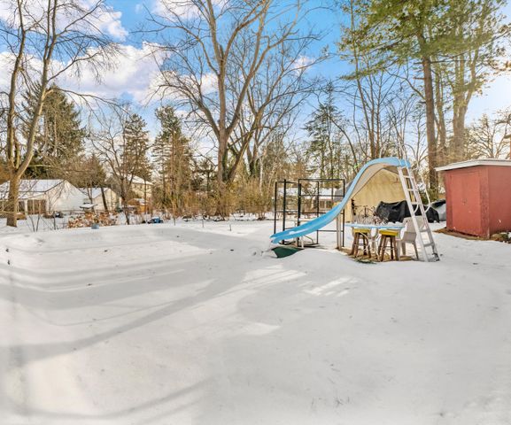 704 Amherst Avenue, Ann Arbor, MI 48105