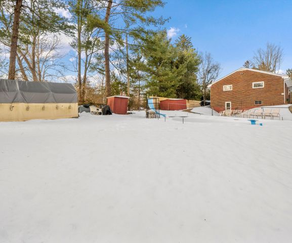 704 Amherst Avenue, Ann Arbor, MI 48105