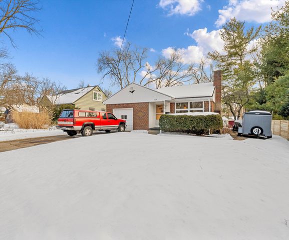 704 Amherst Avenue, Ann Arbor, MI 48105