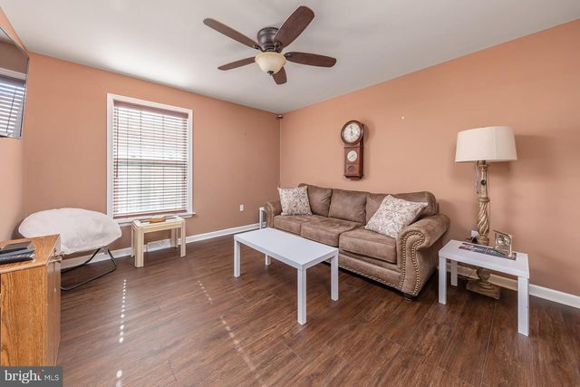 165 DORIAN DR, Williamstown, NJ 08094