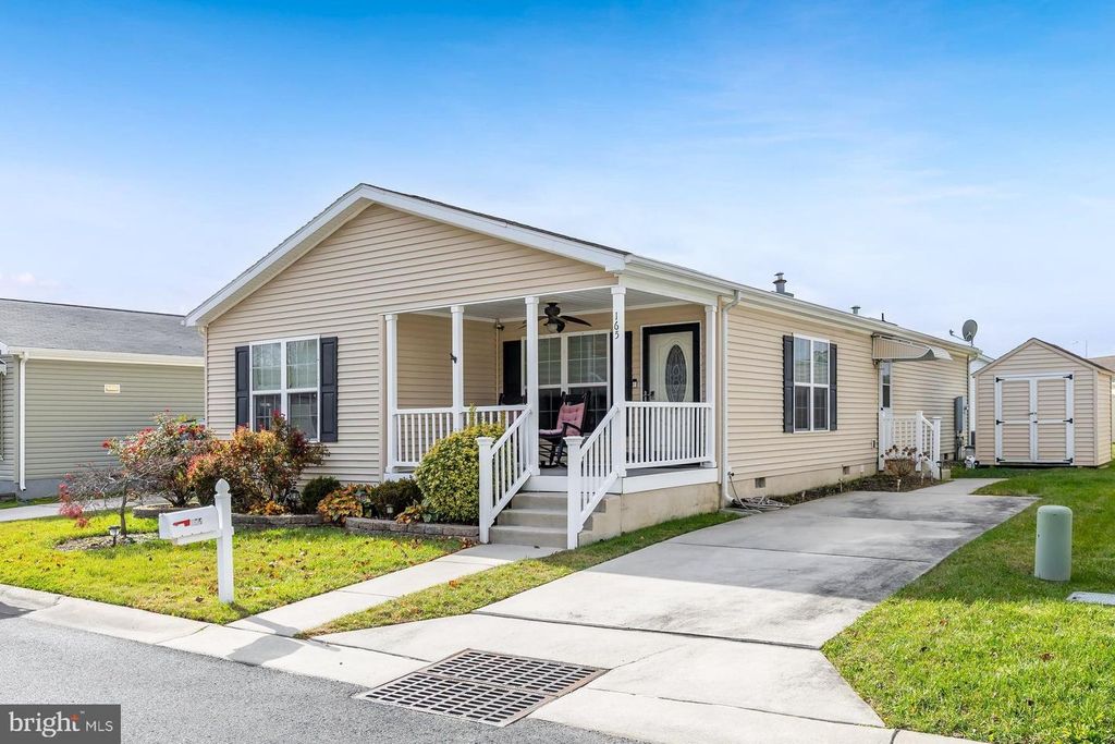 165 DORIAN DR, Williamstown, NJ 08094