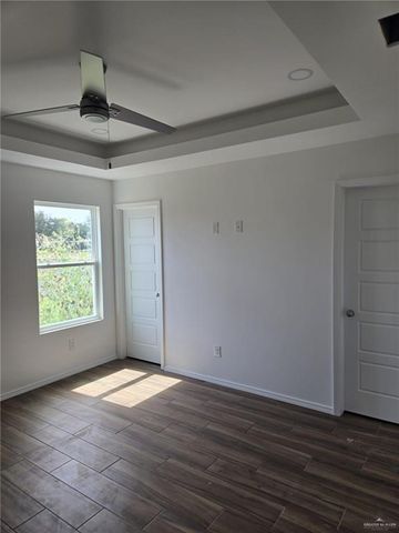 1506 W B Street, Mission, TX 78572