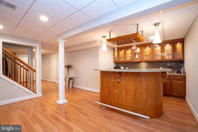 3 COLONIAL COURT, Plainsboro, NJ 08536