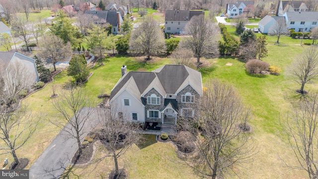 3 COLONIAL COURT, Plainsboro, NJ 08536