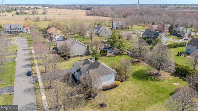 3 COLONIAL COURT, Plainsboro, NJ 08536