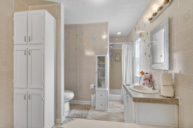 4355 Browning Branch Rd, Bethpage, TN 37022