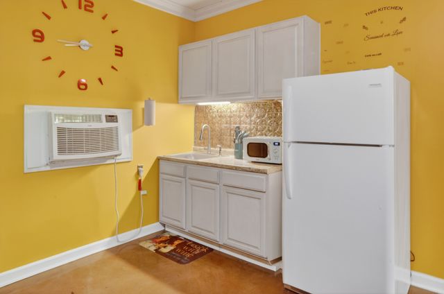 4355 Browning Branch Rd, Bethpage, TN 37022