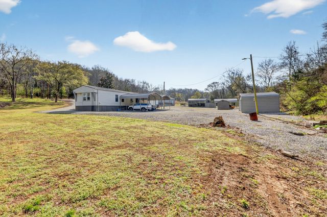 4355 Browning Branch Rd, Bethpage, TN 37022