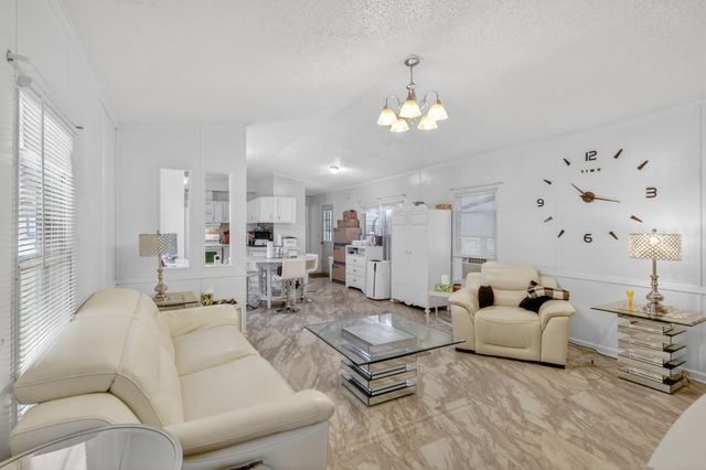 4355 Browning Branch Rd, Bethpage, TN 37022