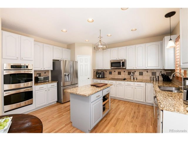 10541 Jaguar Gln, Lone Tree, CO 80124