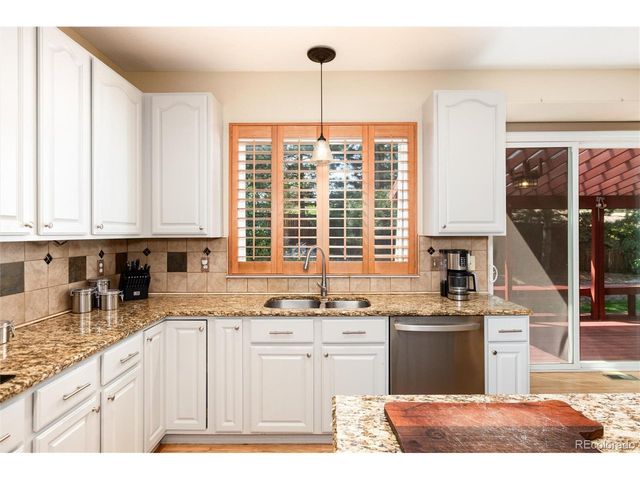 10541 Jaguar Gln, Lone Tree, CO 80124