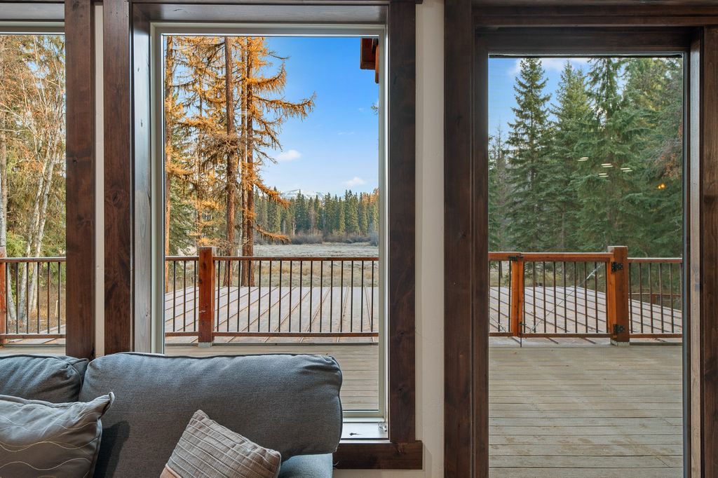 675 Beaver Lake Road, Whitefish, MT 59937 photo 14