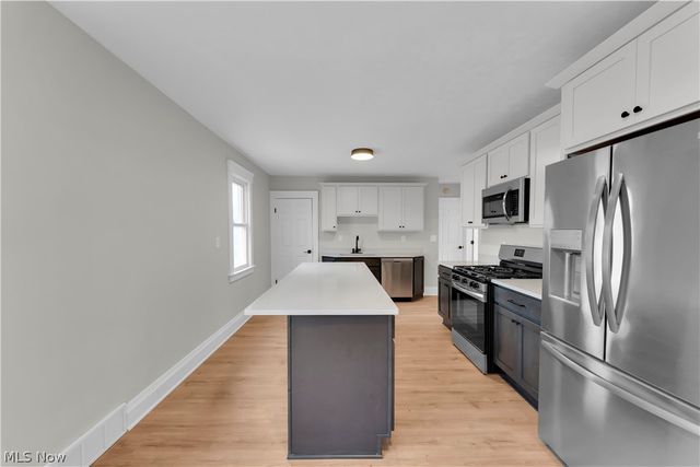 1330 W 67th Street, Cleveland, OH 44102