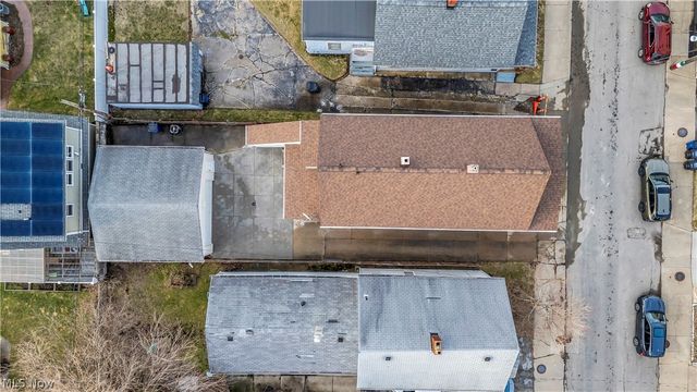 1330 W 67th Street, Cleveland, OH 44102