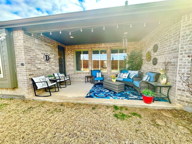 129 Lennon Drive, Hickory Creek, TX 75065