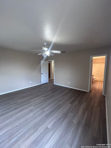 841 BARREL PT, San Antonio, TX 78251