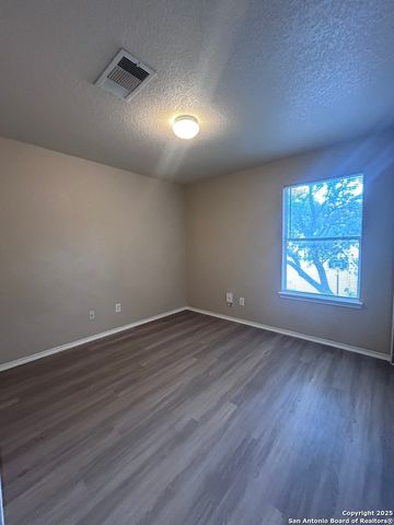 841 BARREL PT, San Antonio, TX 78251