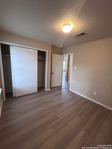 841 BARREL PT, San Antonio, TX 78251