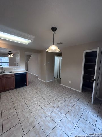 841 BARREL PT, San Antonio, TX 78251