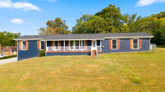 318 Harpeth Hills Dr, Franklin, TN 37069