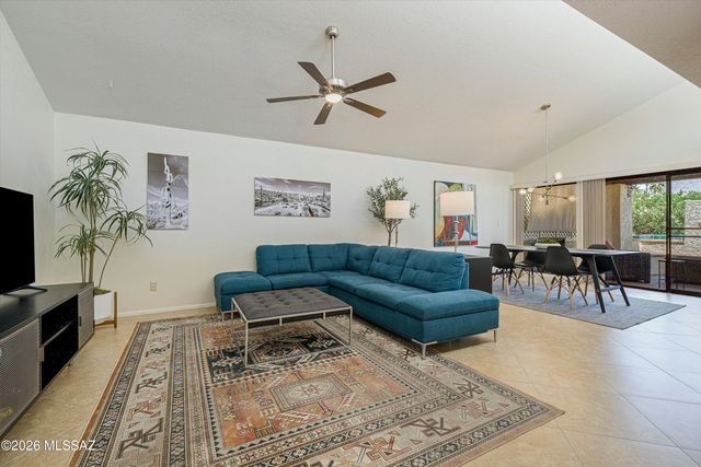 7129 E Chorro Circle, Tucson, AZ 85715