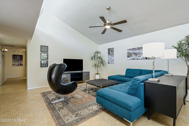7129 E Chorro Circle, Tucson, AZ 85715